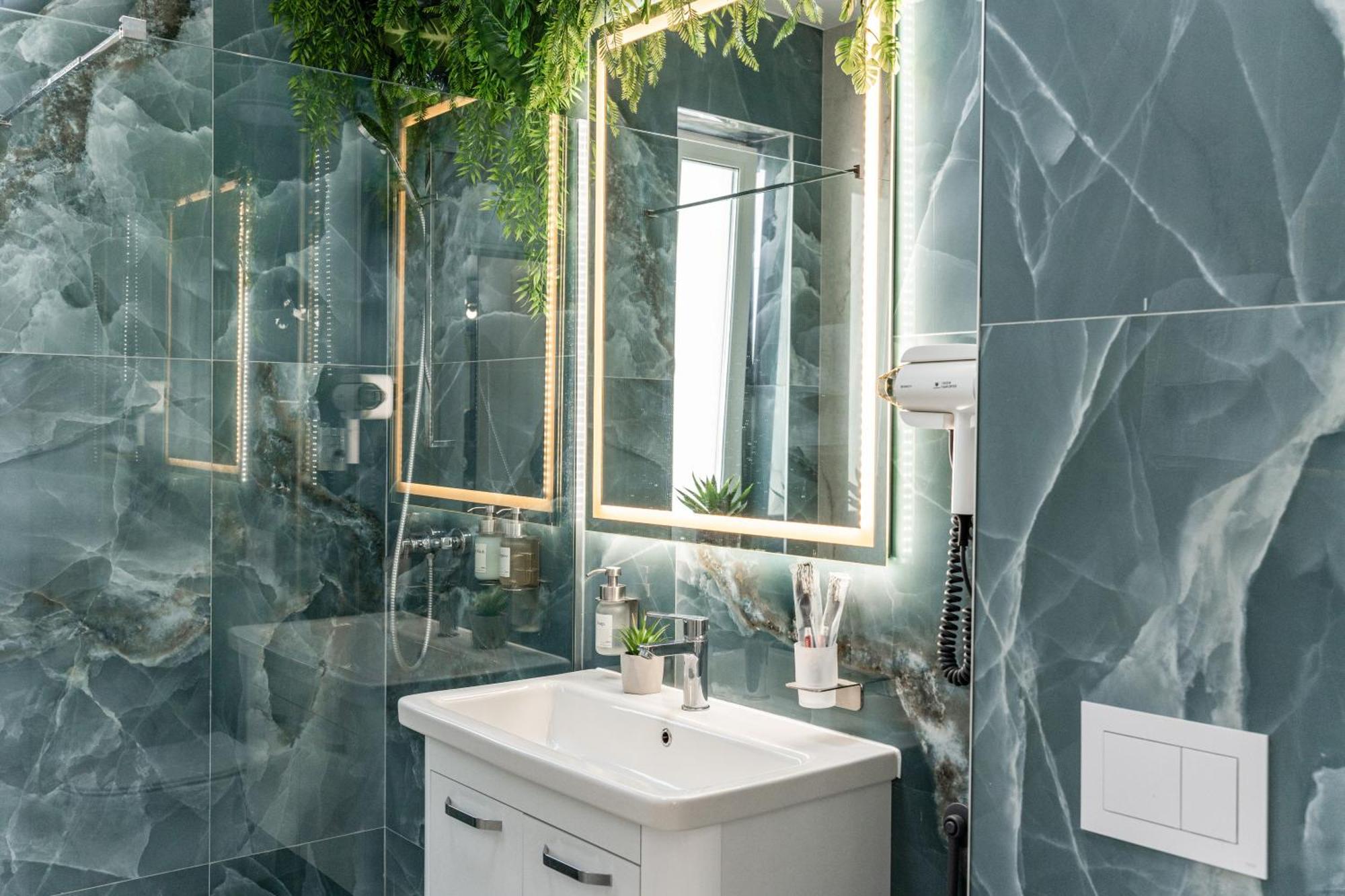 Fashion Stay-Valentino Apartment - By Openhouse Giroc Exterior foto